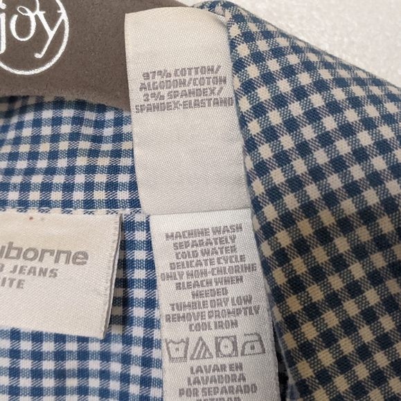 Lizwear Cropped Jean Jacket - Picture 3 of 8